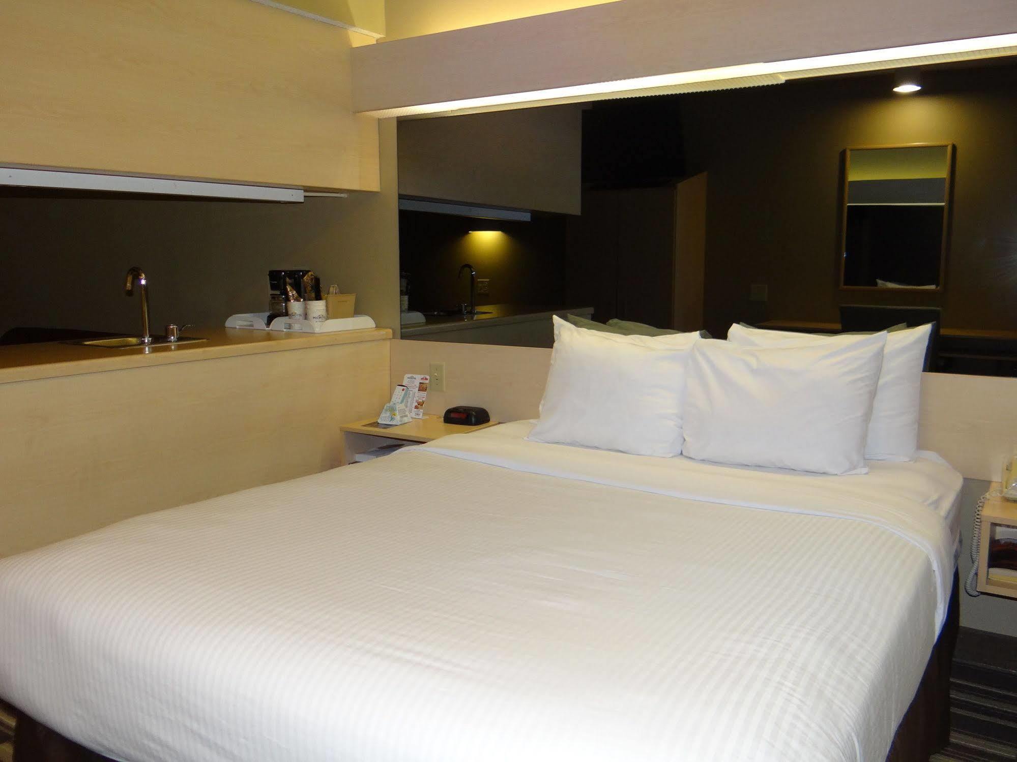 Microtel Inn And Suites - Salisbury Eksteriør billede